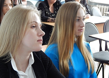 Благовещенским школьникам и студентам объясняют: Россия не захватывала Крым