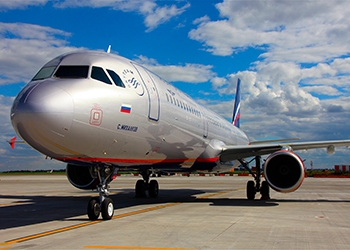 В Екатеринбурге пьяный дебошир угрожал взорвать самолет