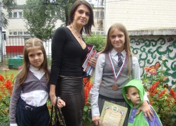 Ольга Сычева вернулась в Благовещенск после курса химиотерапии  