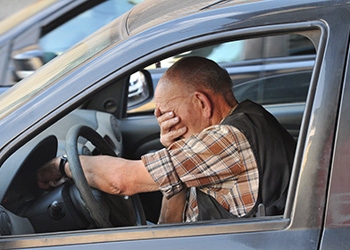 За неоплаченные штрафы предлагают лишать водительских прав