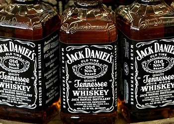 В Красноярском крае от поддельного Jack Daniel's умерли семь человек