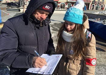 Жители Владивостока желают, чтобы в городе стреляли пушки