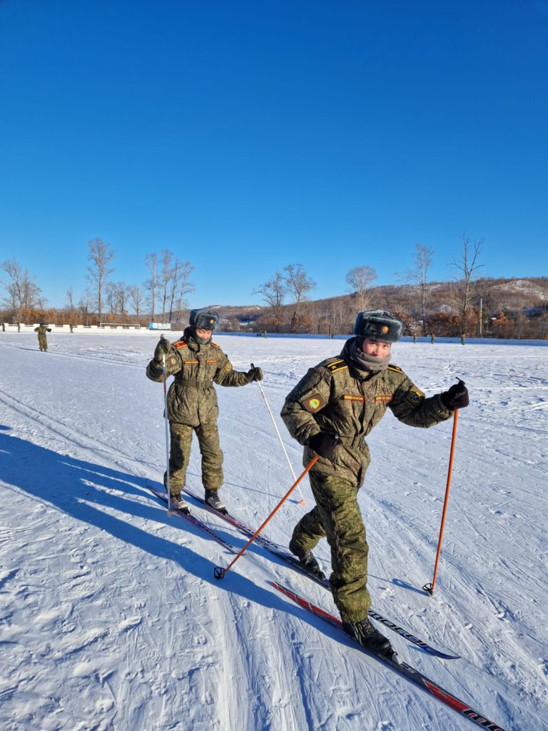 Амурчан приглашают бесплатно научиться кататься на лыжах | 15.01.2023 |  Благовещенск - БезФормата