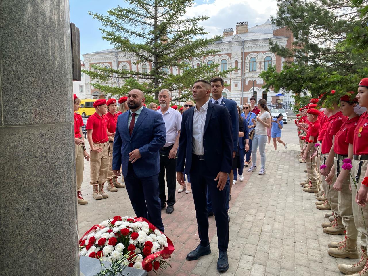 В Благовещенске почтили память основателей города