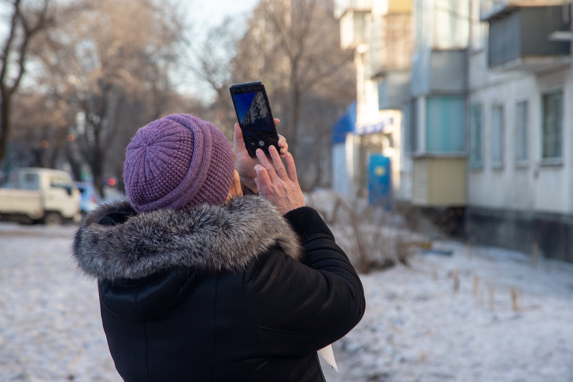 В Благовещенске проверяют, как чистят снег на крышах