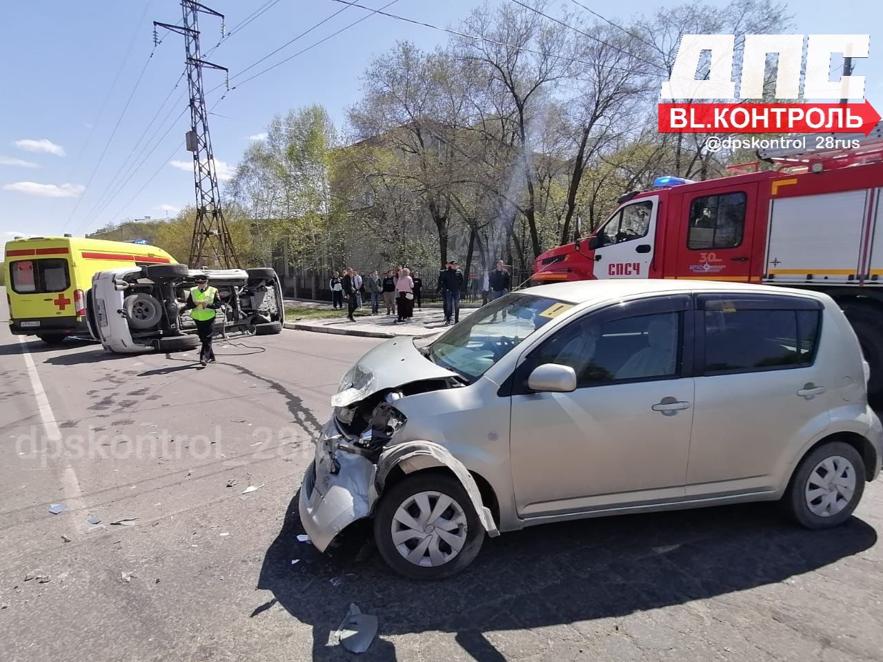 В Благовещенске на дороге перевернулся «Ленд Крузер» | 17.05.2022 |  Благовещенск - БезФормата