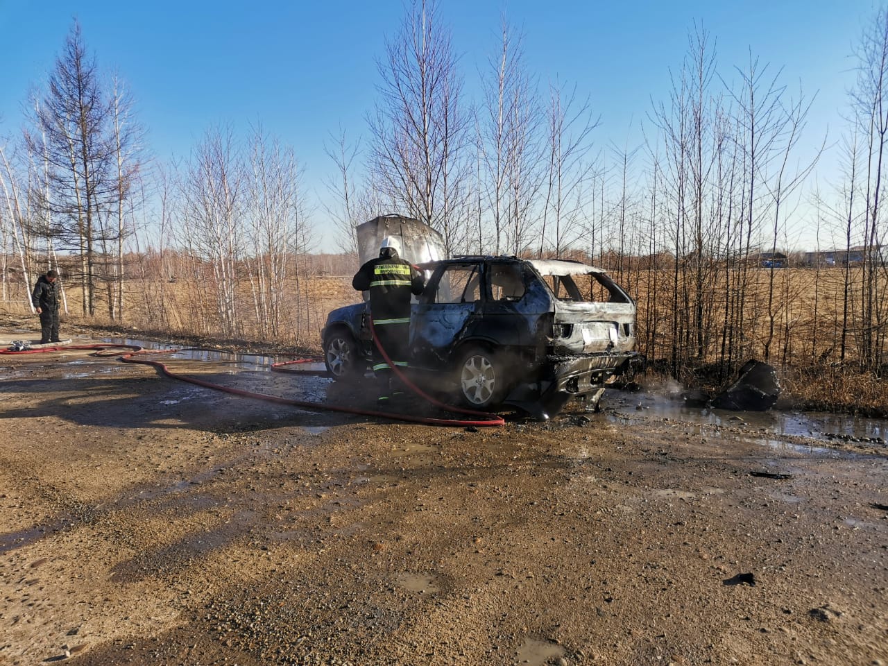 В амурском Февральске сгорел автомобиль | 17.04.2023 | Благовещенск -  БезФормата