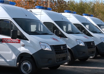 Амурские больницы получили новые машины скорой помощи