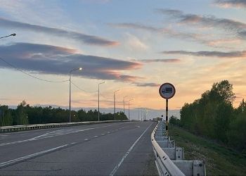 В Приамурье закрыли для большегрузов путепровод у Серышева