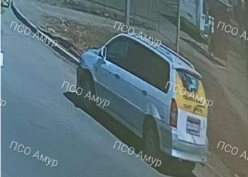 Волонтеры опубликовали кадры с машиной, в которую села исчезнувшая в Благовещенске девушка