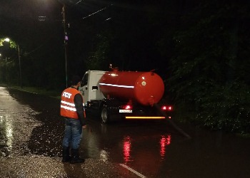 С улиц Благовещенска за ночь откачали 200 кубометров воды