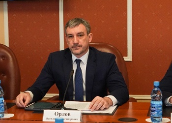 Василий Орлов предложил депутатам на время отказаться от политических разногласий