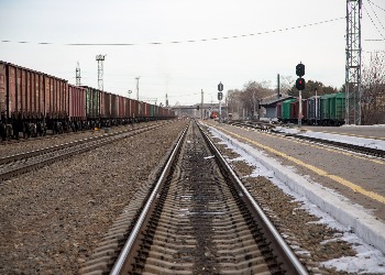 В Приамурье за взятку на железной дороге скрыли факт схода локомотива