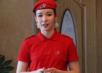 Школьница из Приамурья примет участие в Параде Победы на Красной площади