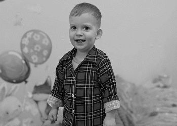 Маленький амурчанин Леша Саяпин, которому собирали на пересадку легких, умер