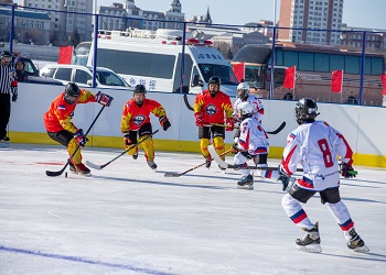 Трехкратный чемпион мира по хоккею посетит зимние игры в Благовещенске