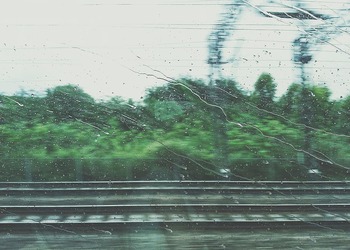 В Хэйхэ из-за дождей отменили поезда