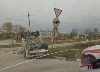 Автомобиль перевернулся в Шимановске