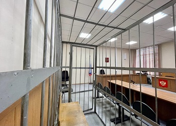 Троих иностранцев осудили в Белогорске за героин