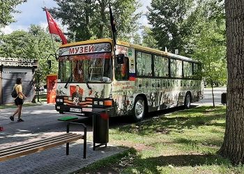 Благовещенский «Автобус Победы» пополнили новые экспонаты