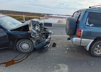 На старом мосту через Зею в Благовещенске за сутки случилось два ДТП