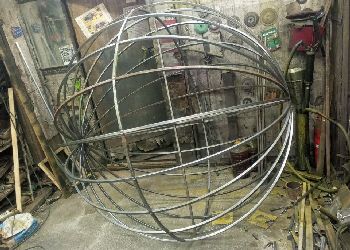 Металлический глобус установят на территории школы в Приамурье