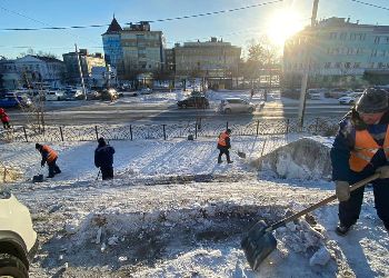 ГСТК продолжает уборку снега по жалобам благовещенцев