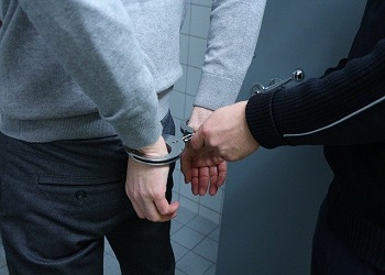 После нападения на девочку в Благовещенске возбудили дело о покушении на убийство