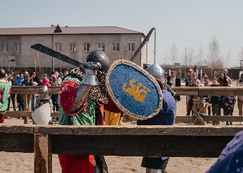 Средневековые бои реконструируют на фестивале в Приамурье