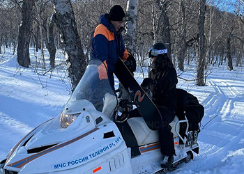 На горнолыжной базе Камчатки заблудился сноубордист