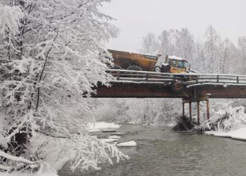 Большегруз повредил мост в Селемджинском районе Приамурья