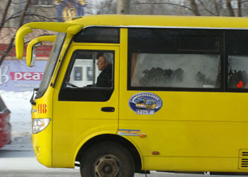 Водителям автобусов в Благовещенске рекомендовали не устраивать «сборищ» на «конечной»