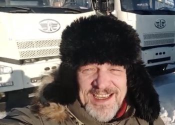 Российский блогер отправился из Благовещенска через всю страну на грузовике