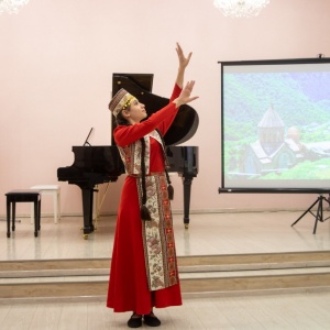 «Танец оленят» и «Амурские волны» исполнили на концерте, посвященном дружбе народов