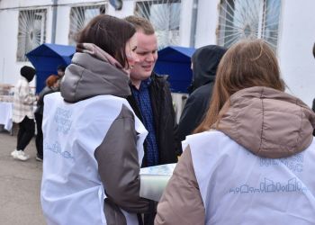 В Приамурье почти 150 волонтеров помогают в проведении голосования по благоустройству