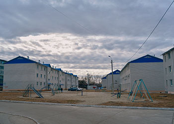В Белогорске переселенцы из аварийного дома остались недовольны новым жильем