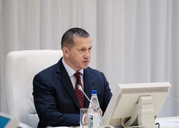 Юрий Трутнев обсудил меры по улучшению инвестклимата с главами дальневосточных регионов