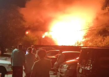 Серьезный пожар тушили в Благовещенске в последний день июля