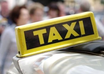 Амурчанка украла у таксиста три тысячи рублей