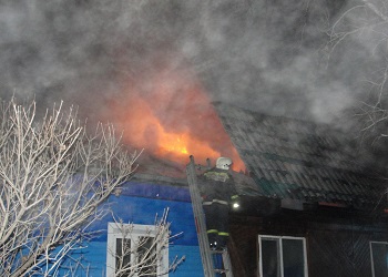 В бытовых пожарах в Приамурье с начала года погибли 74 человека