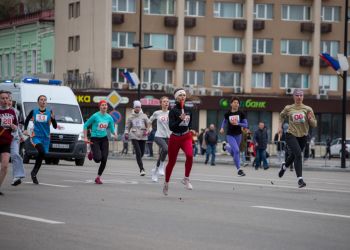 Легкоатлеты Благовещенска пробегут осеннюю эстафету по главной улице города