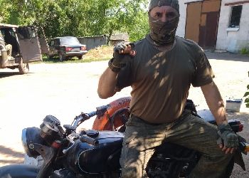 Амурчане помогли бойцам купить мотоцикл