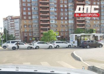 Цепное ДТП в микрорайоне Благовещенска собрало 4 авто