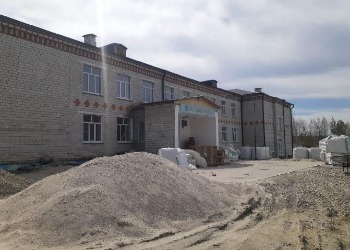 Капитальный ремонт Новоивановской школы выполнен на 45%