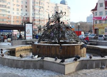 Олег Имамеев рассказал о судьбе бабочки с благовещенского фонтана
