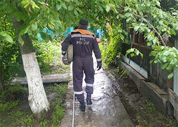 В Зее пострадавшие от паводка жители начали получать социальные выплаты