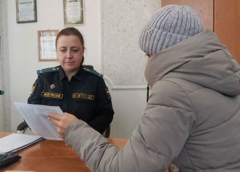 Амурчанка, облившая «соперницу» кислотой, выплатила своей жертве больше полумиллиона рублей