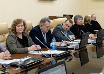 Амурские депутаты встретились с представителем областного фонда «Защитники Отечества»
