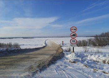 Ледовую дорогу закрыли на севере Приамурья 
