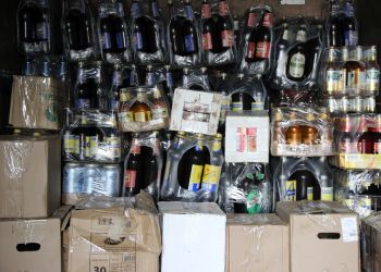 В амурском селе конфисковали 140 литров сомнительного алкоголя и пива